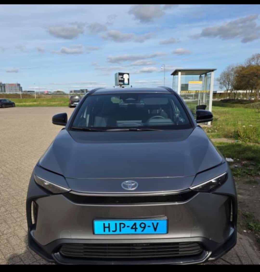 MaarssenKimiaTaxi - Toyota Auto